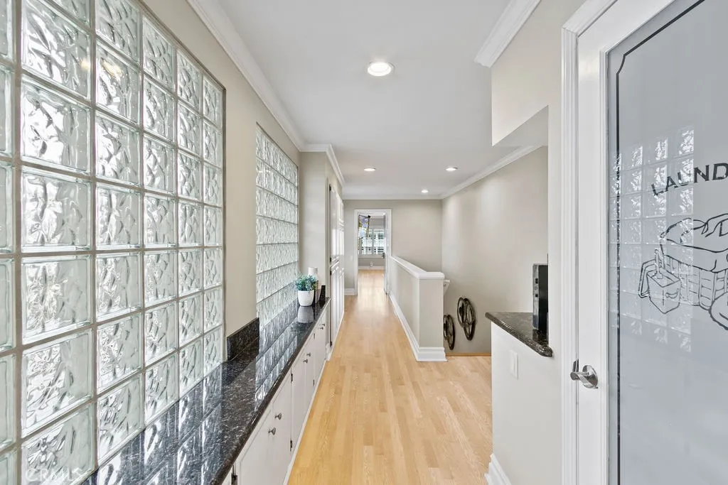 16712 Baruna, Huntington Beach, California 92649 home-pic-10